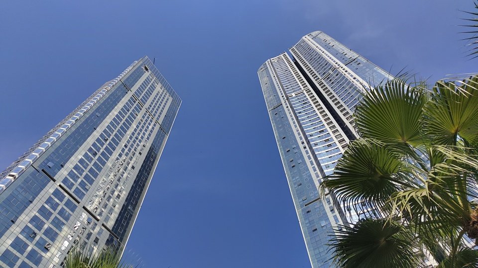 Bombay Realty Island City Center
